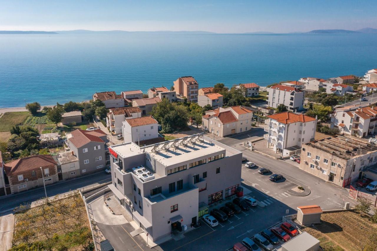 Mintos Luxury Resort Podstrana Bagian luar foto