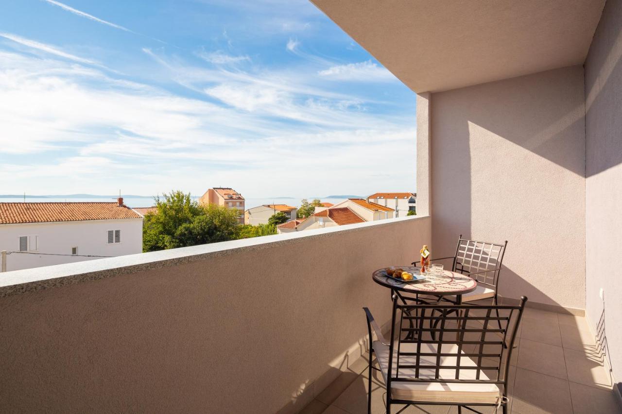 Mintos Luxury Resort Podstrana Bagian luar foto